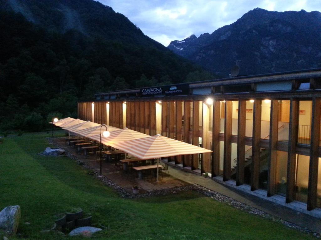 Familienhotel Campagna Frasco Екстериор снимка